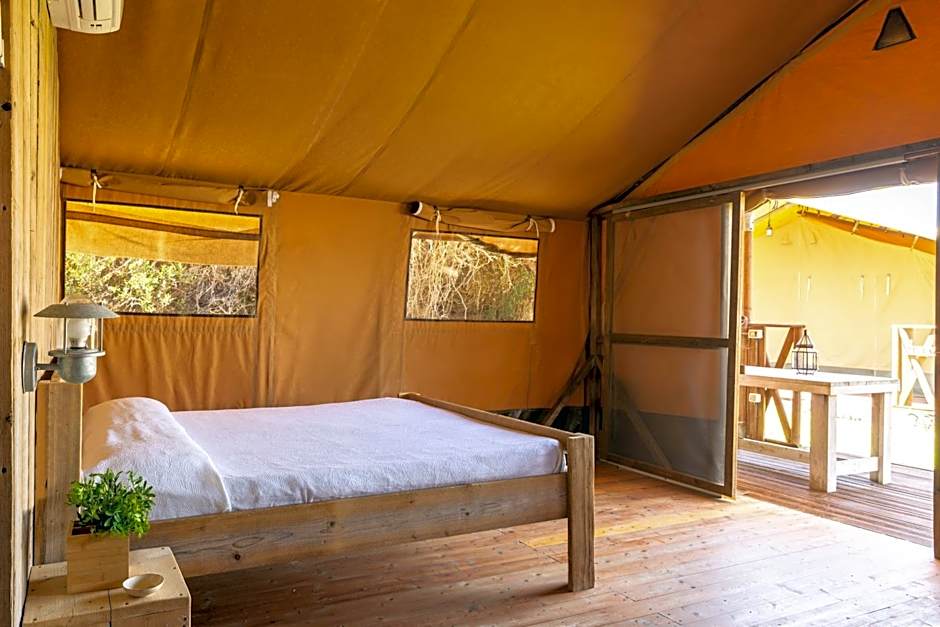 Gitavillage California