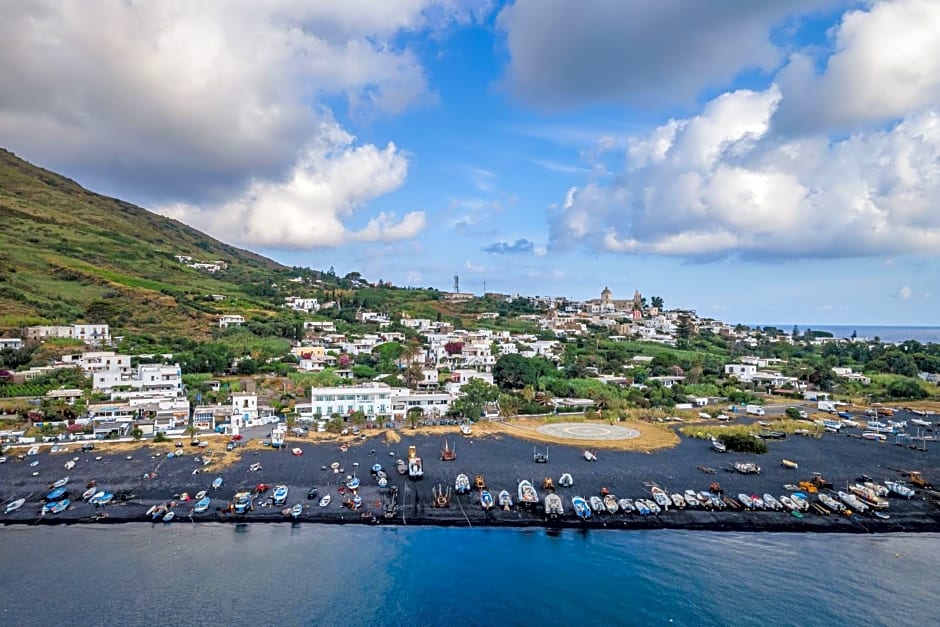 Hotel Ossidiana Stromboli Center