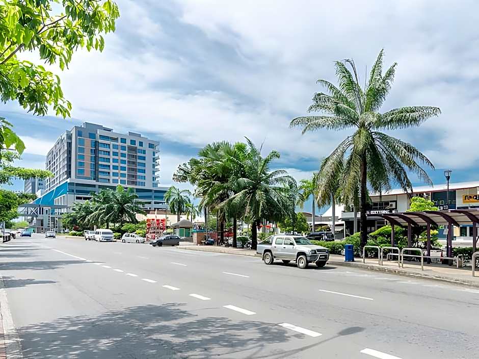 Kk Waterfront Hotel