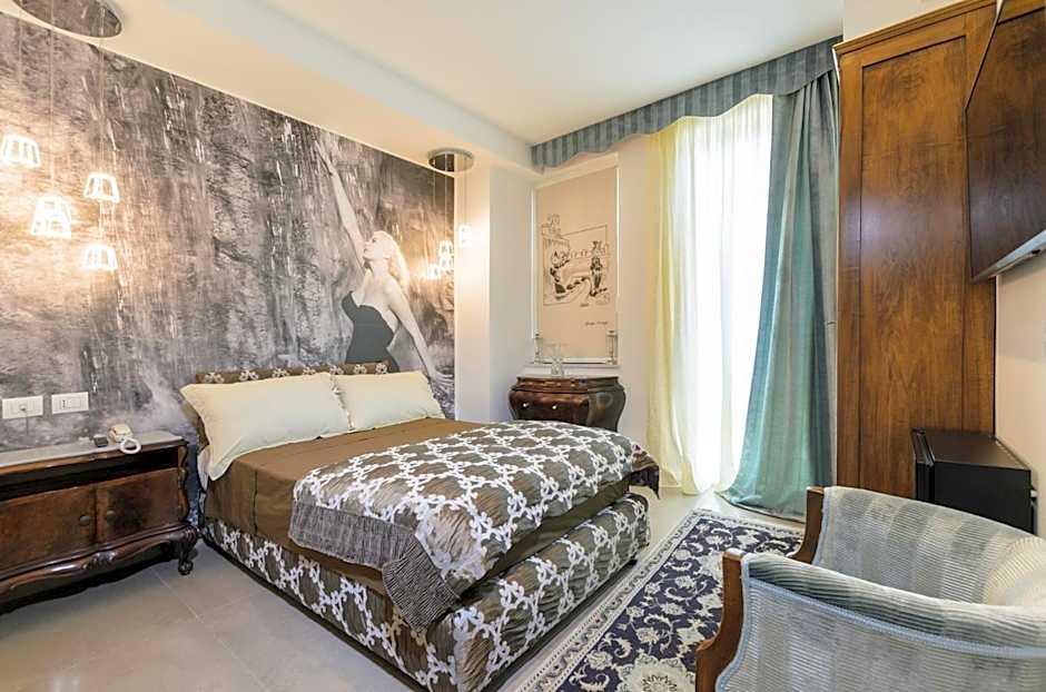 Hotel CineApollo - Ogni camera un film!