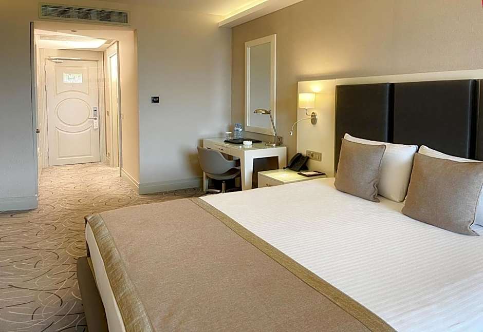 The Conforium Hotel Van