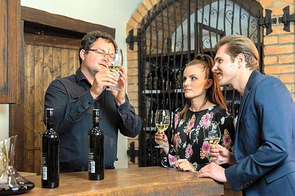 Vinné sklepy Skalák