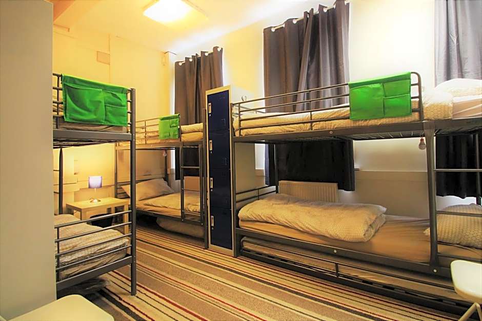 Hull Trinity Backpackers