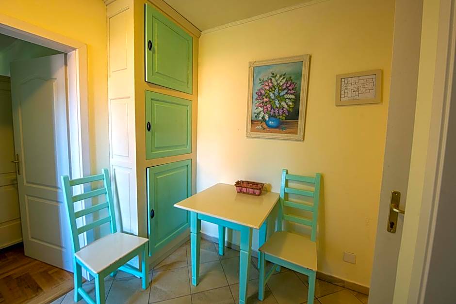 Pater Apartments and Rooms