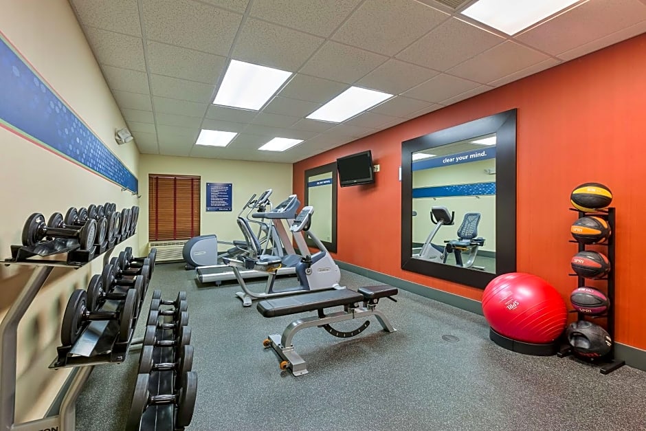 Hampton Inn Marion – Marion, IL