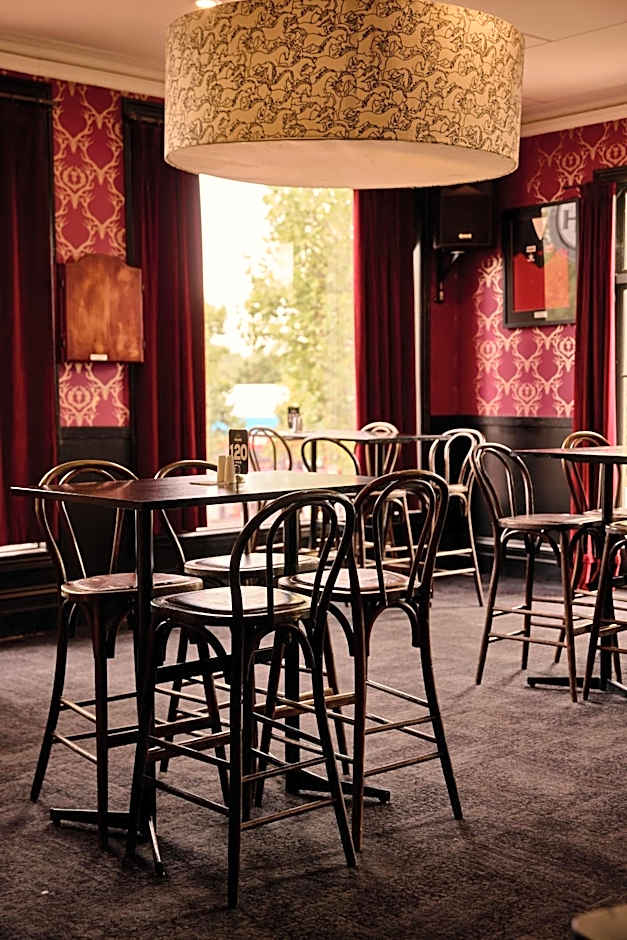 Yarra Valley Grand Hotel