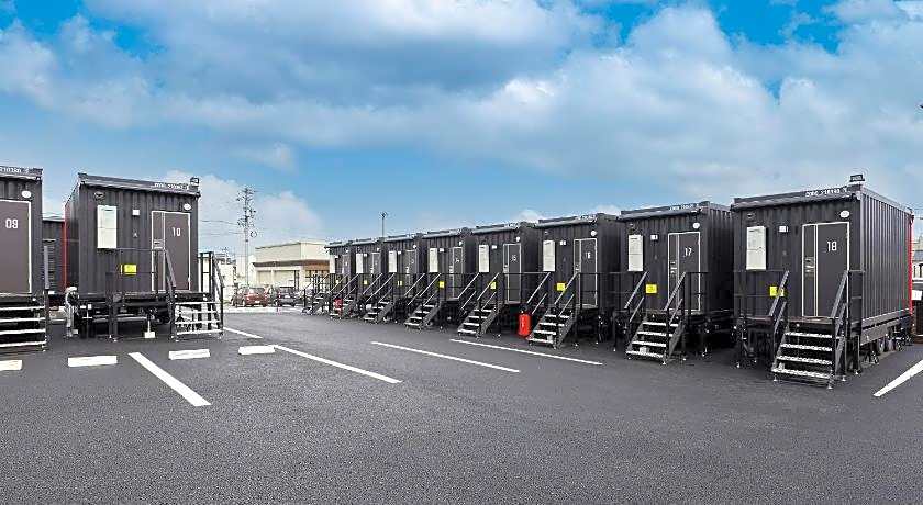 HOTEL R9 The Yard Ena