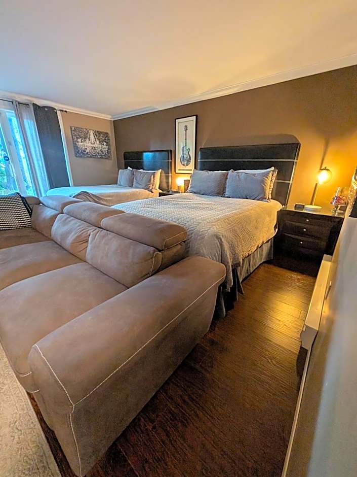 Evergreen Bed & Breakfast