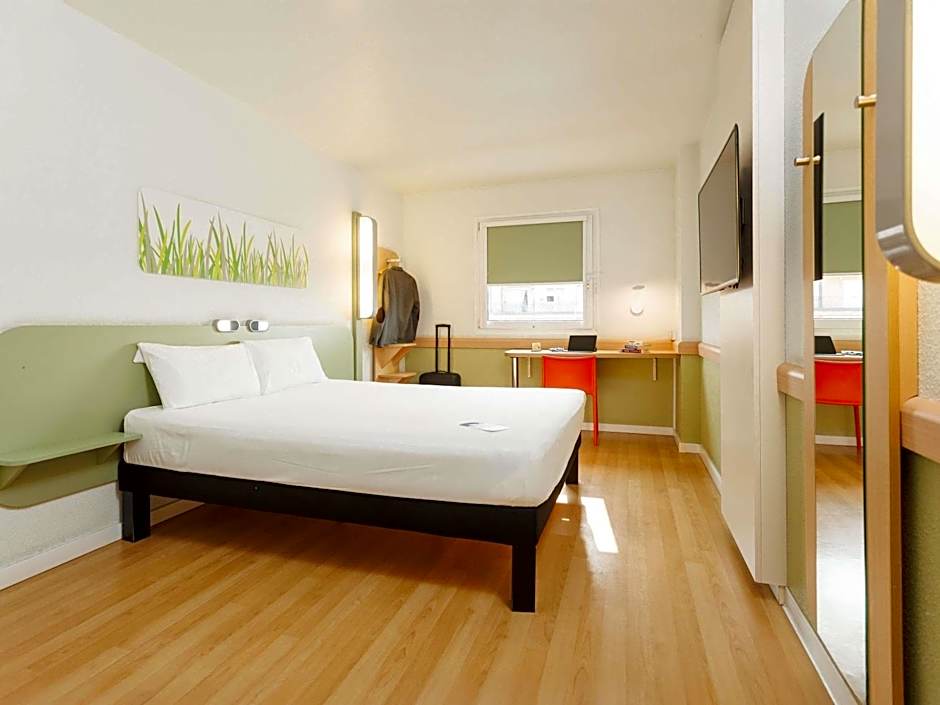 Ibis Budget Valencia Aeropuerto