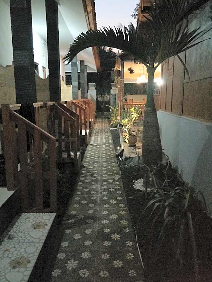 Bagoesfull Homestay
