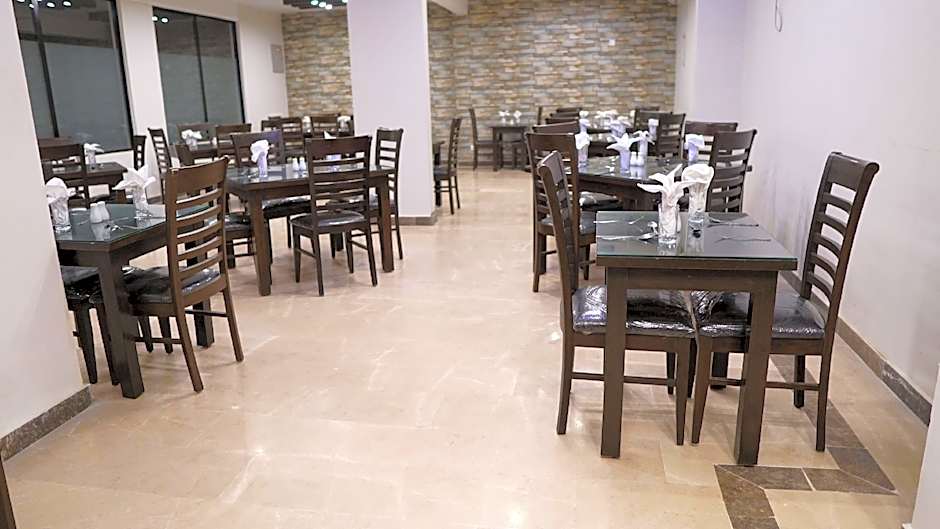 Zifan Hotel & Suites