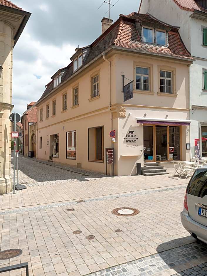 Hotel - Weinbar FAHR AWAY