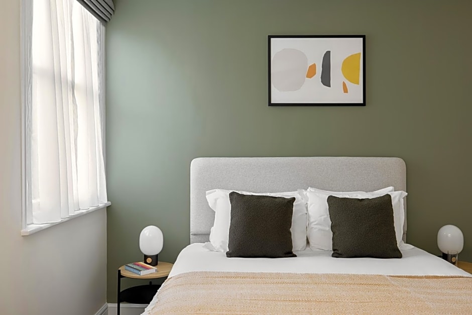 SACO Cardiff Cathedral Road