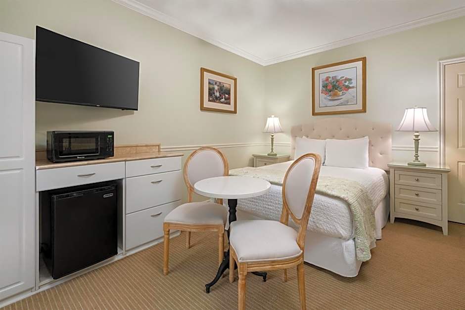 Best Western Grandma's Feather Bed