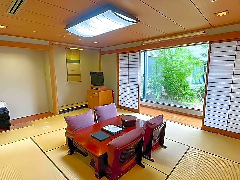 Hotel Livemax Nagasaki Airport
