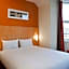 ibis Belfast Queens Quarter