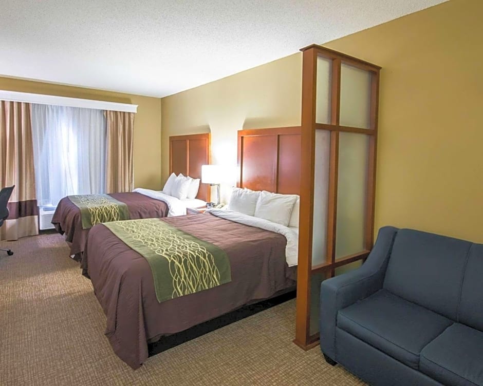 Comfort Inn and Suites