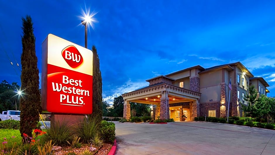 Best Western Plus Goliad Inn & Suites