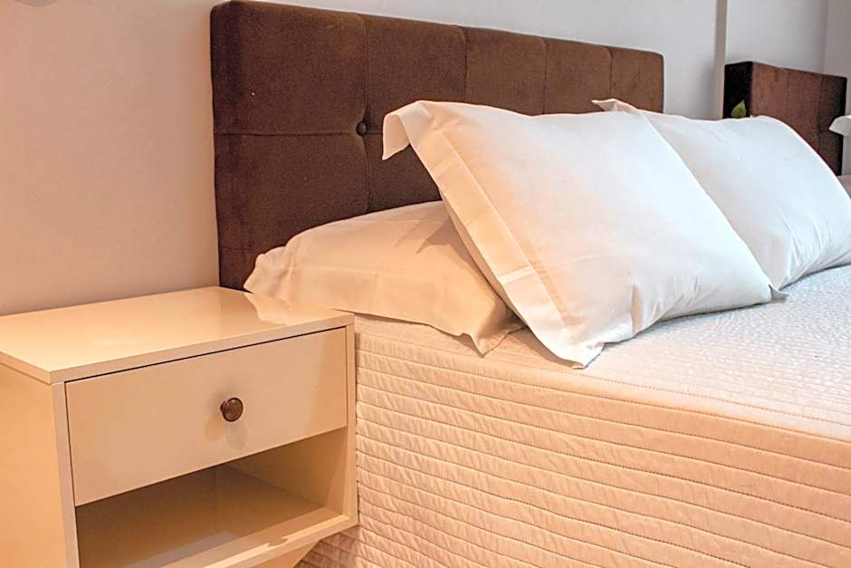 Casa Ampla - Climatizada - Piscina-Aerea gourmet para ate 20 pessoas