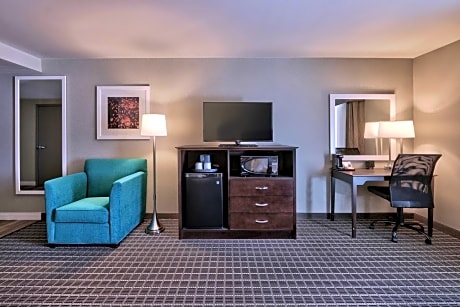 Queen Room with Two Queen Beds - Mobility and Hearing Access/Non-Smoking