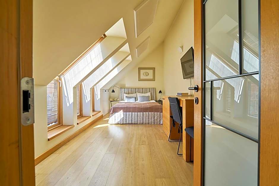 Visit Nida Apartments