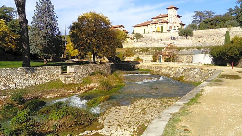 l'oustau bonur