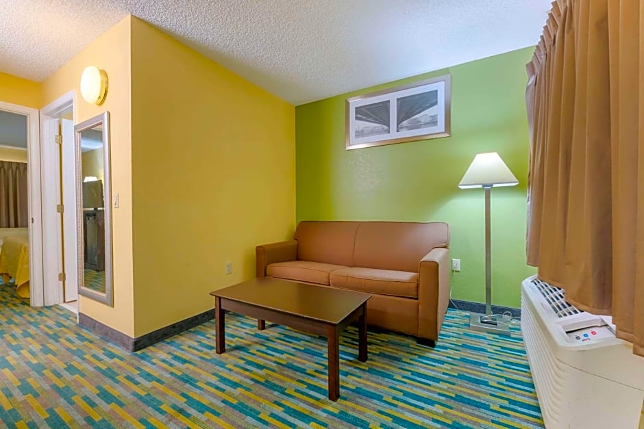 Quality Inn & Suites Mt Dora North