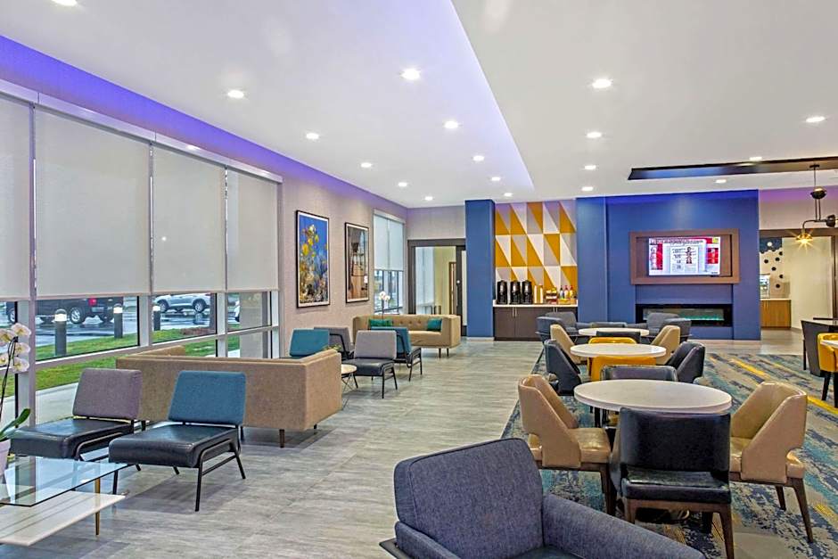 La Quinta Inn & Suites by Wyndham Miramar Beach-Destin