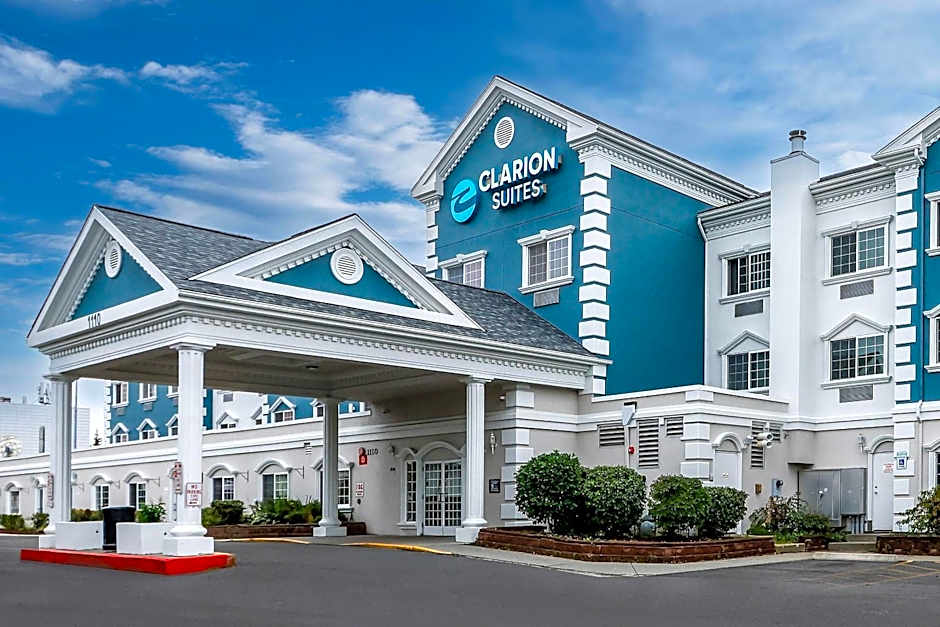 Photo 1 of 45 of Clarion Suites Anchorage Downtown