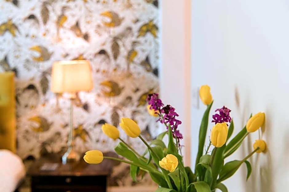 The Merryburn - Rooms and Courtyard Studios