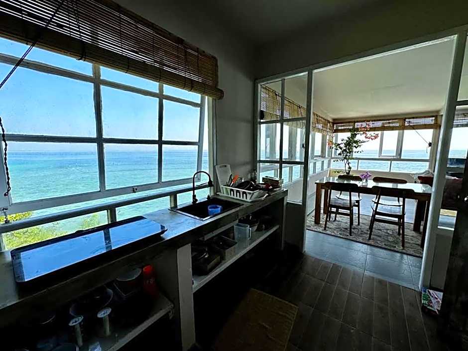 Beach front villa , All Mare 2