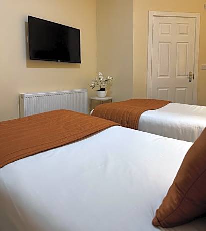 Small Twin Room No Window