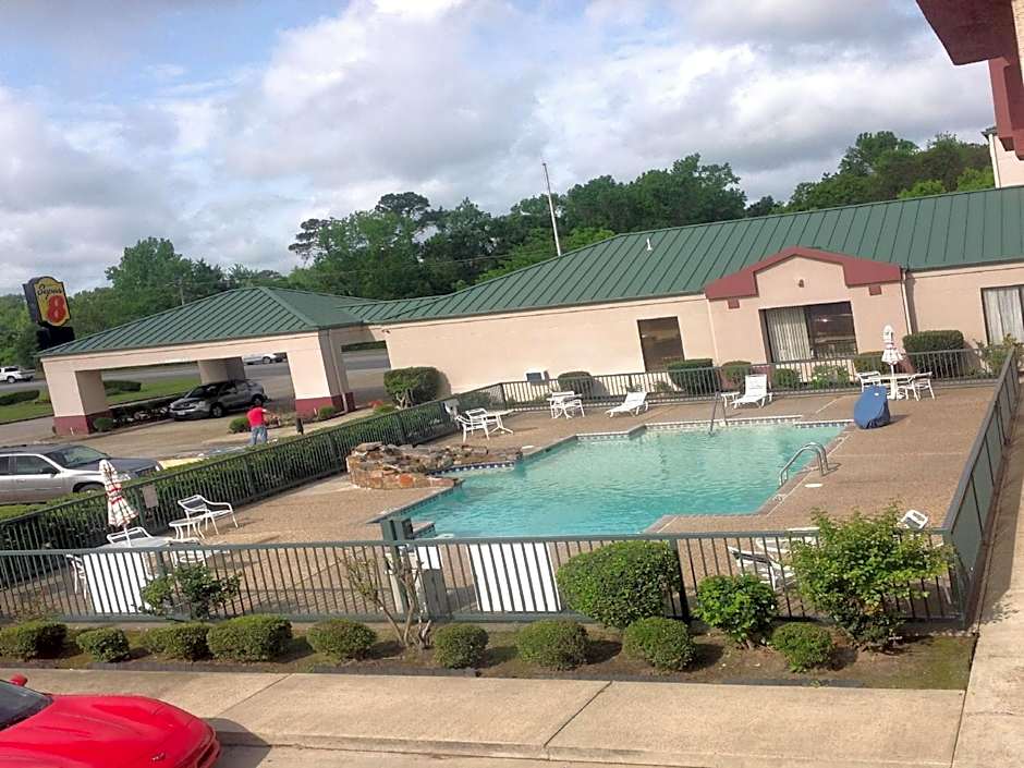 Super 8 by Wyndham Jasper TX