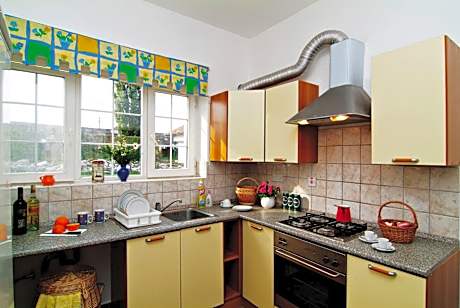 Apartment - Split Level