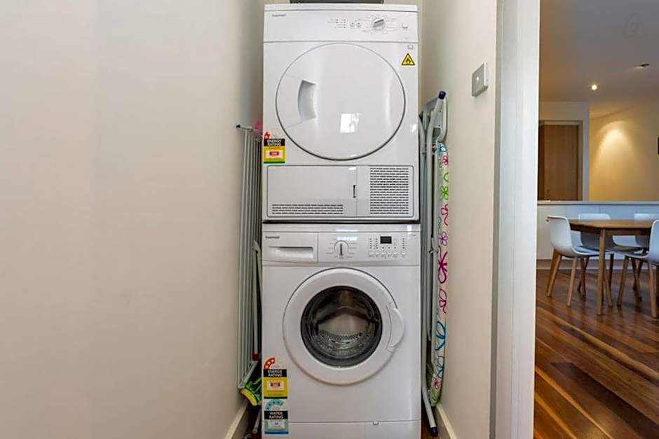 Bradman Modern Style a Walk to MCG, Swan St, CBD