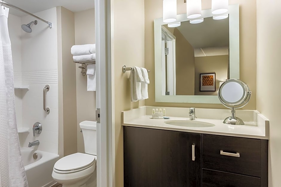 TownePlace Suites by Marriott Latham Albany Airport