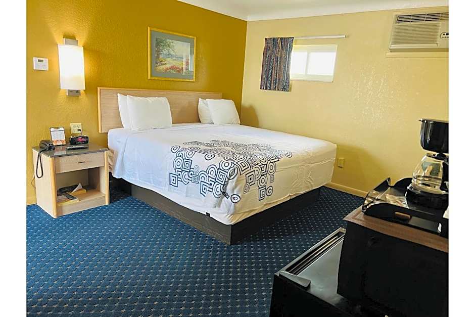 Budget Inn By OYO Toledo Perrysburg I-280