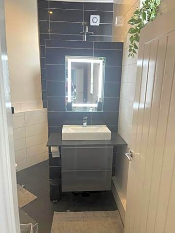 The Tavern Bed and Breakfast