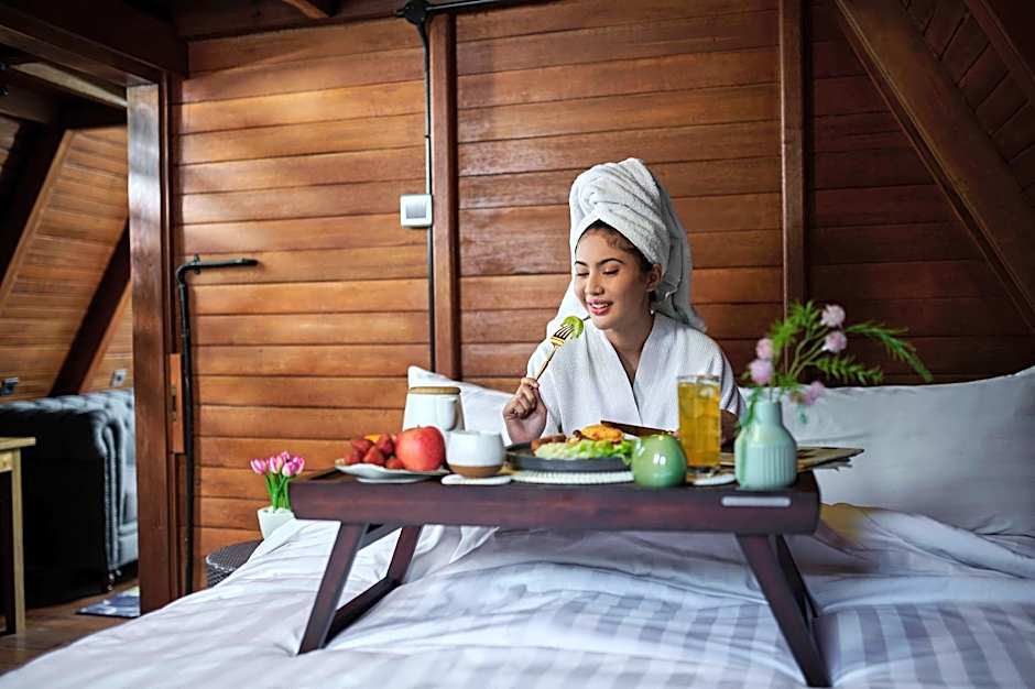 Asmaraloka Villa & Resto