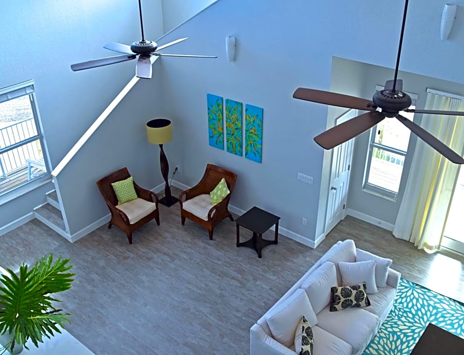 Dolphin Point Villas