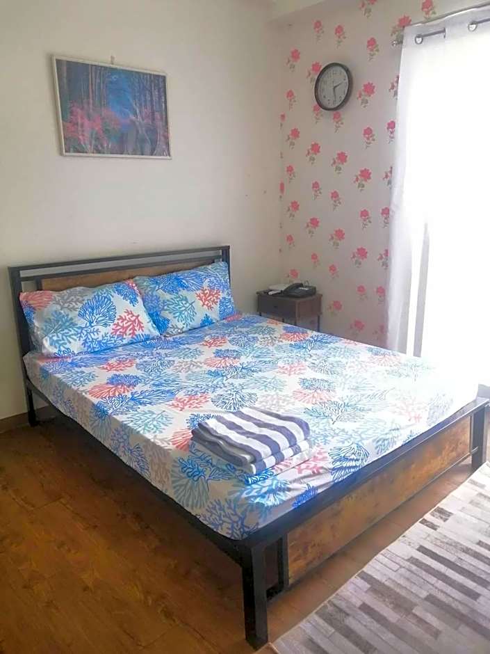 ANIA CONDO STAY