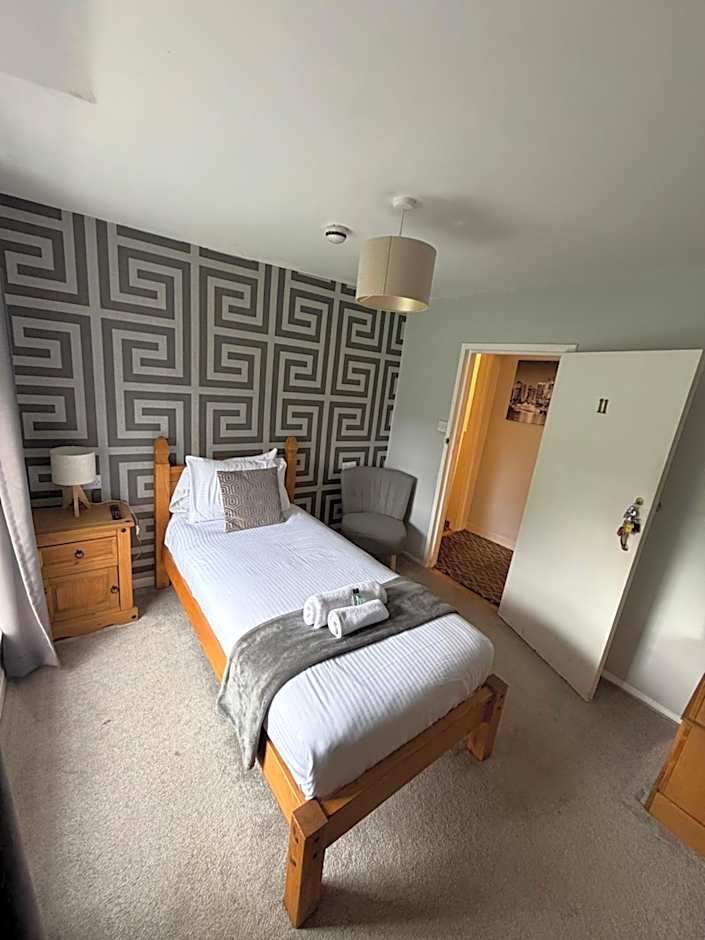 Llanerch Inn