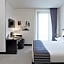 LHP Hotel Napoleon