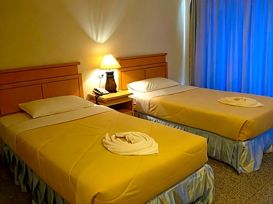 Maneerote Hotel Surin