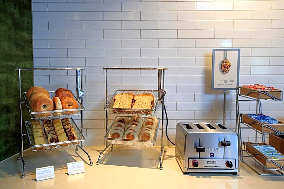 Fairfield Inn & Suites by Marriott Philadelphia Valley Forge/Great Valley