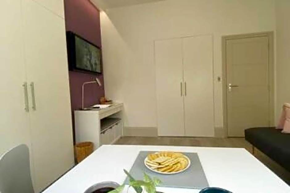 Apt 04 Seaside Serenity Chic Studio Steps to Promenade