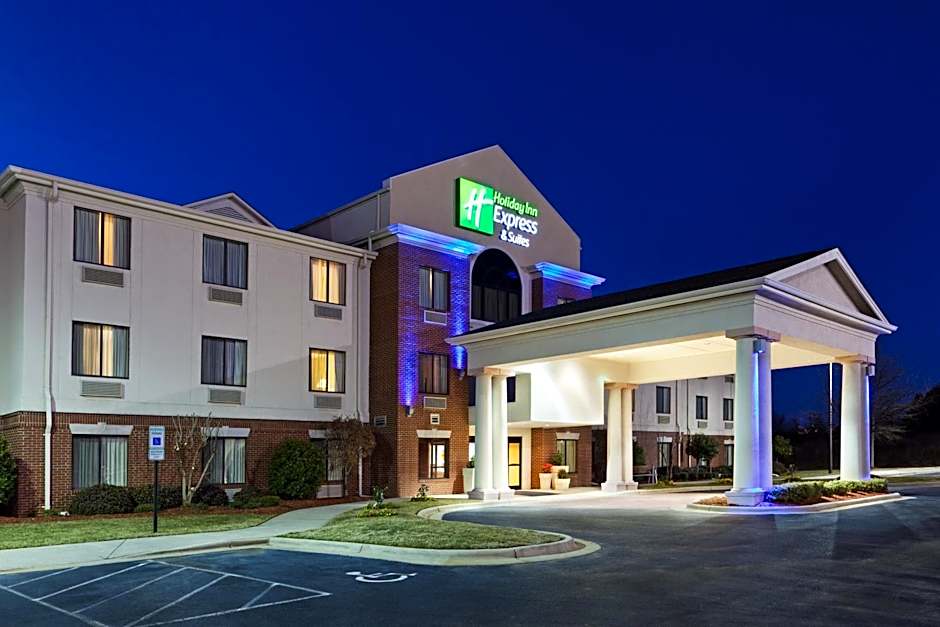Holiday Inn Express & Suites Reidsville By IHG