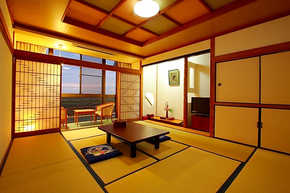 Yumoto Kobayashi