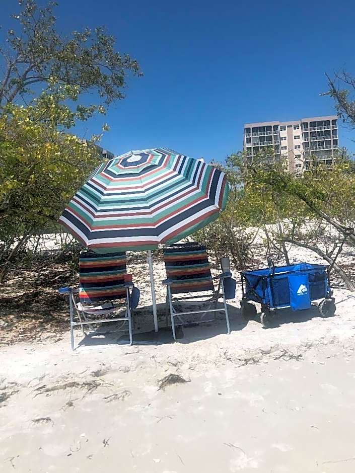 Estero Beach And Tennise Club 1008 B