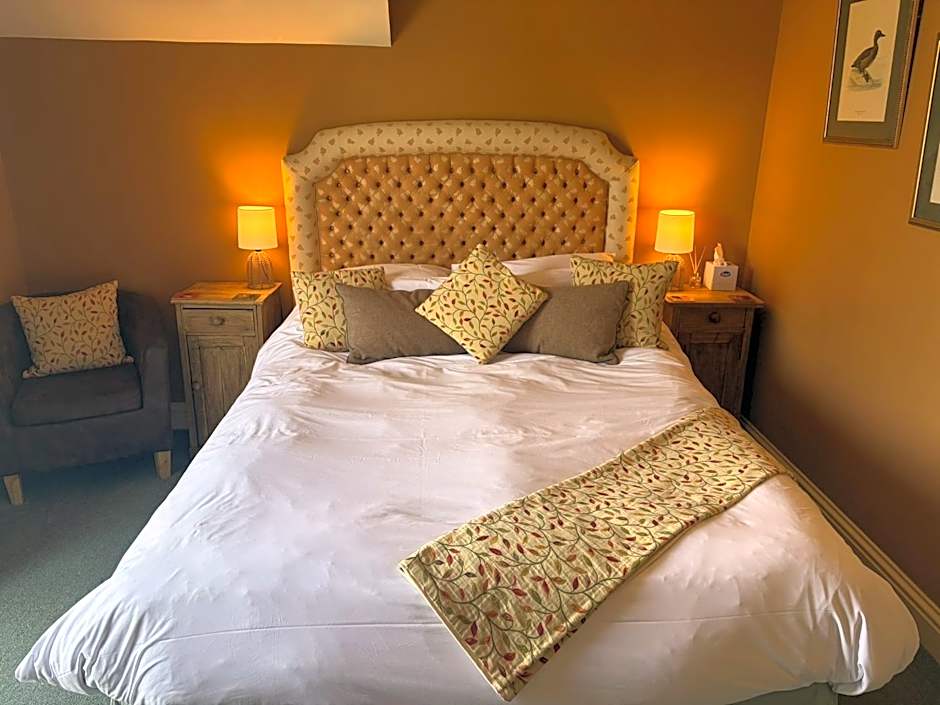 The Hunters Rest Inn